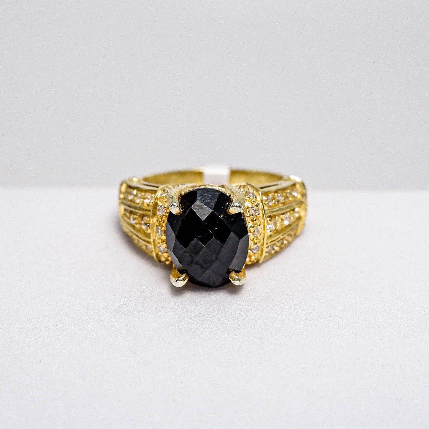 แหวนเงินแท้ 925 ฝังพลอย นิล (Black Spinel) + เซอร์คอน (Zircon) - Thaigems