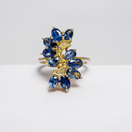 แหวนเงินแท้ 925 ฝังพลอย ไพลินกาญ (Blue Sapphire) + ไวท์โทพาส (whitetopaz) - Thaigems