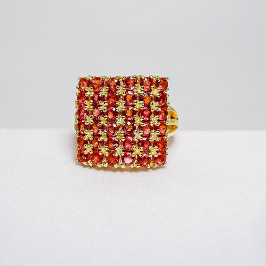 แหวนเงินแท้ 925 ฝังพลอย เรดแซฟไฟร์ (Red Sapphire) - Thaigems