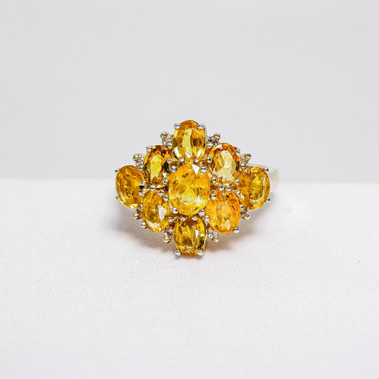แหวนเงินแท้ 925 ฝังพลอย บุษราคัม (Yellow Sapphire) + ไวท์โทพาส (whitetopaz) - Thaigems