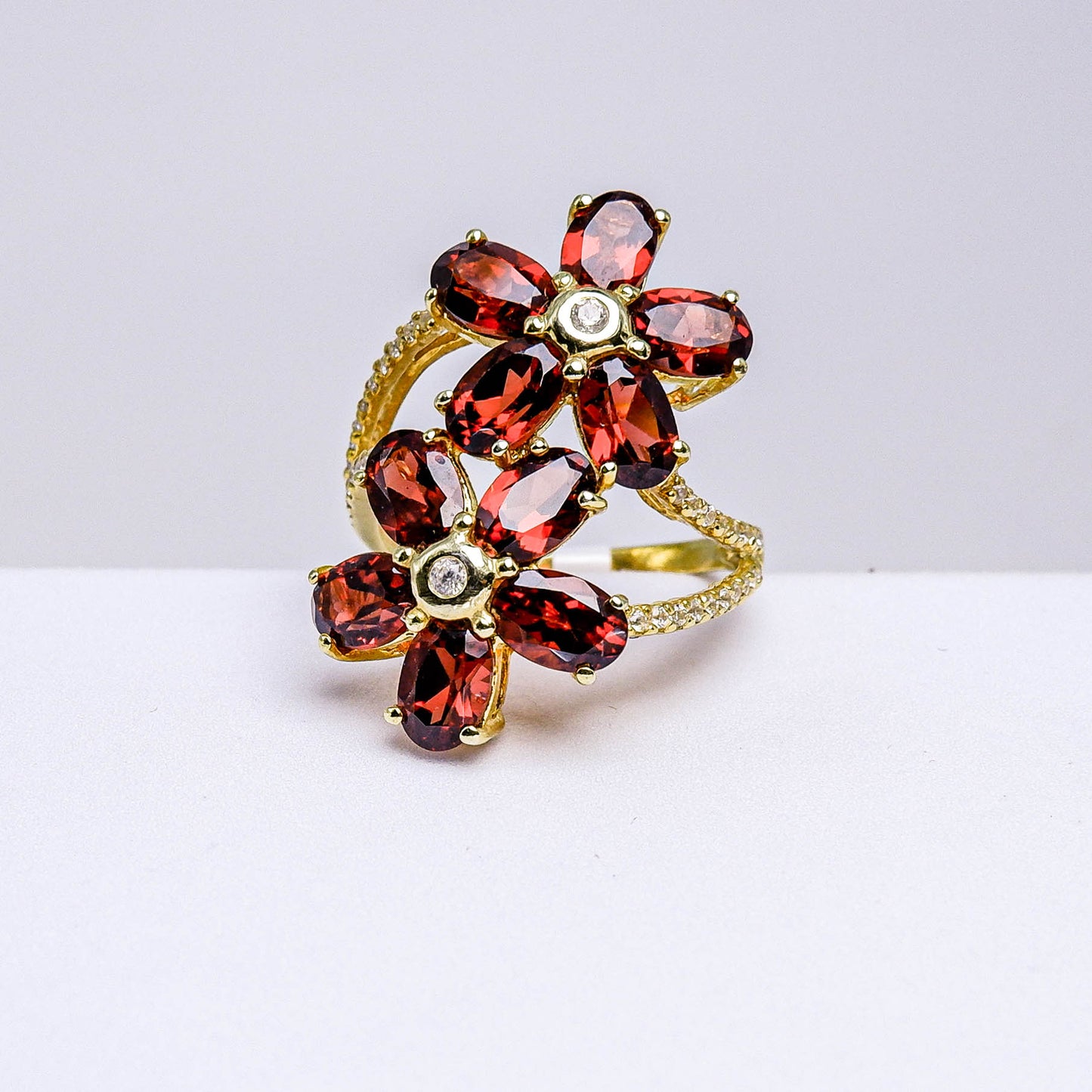 แหวนเงินแท้ 925 ฝังพลอย โกเมน (Garnet) + เซอร์คอน (Zircon)