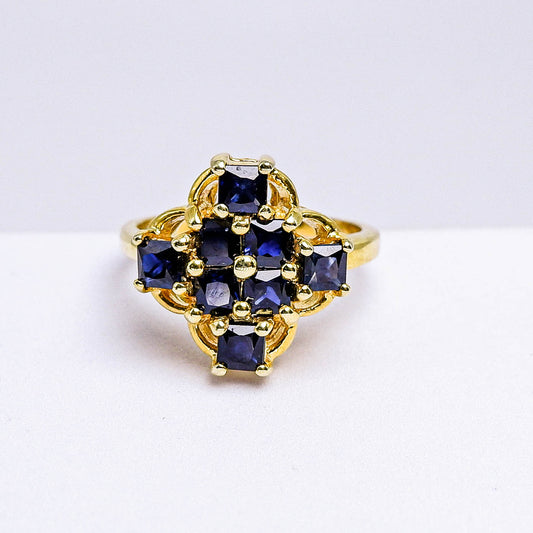 แหวนเงินแท้ 925 ฝังพลอย ไพลิน (Blue Sapphire)