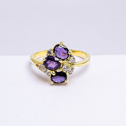 แหวนเงินแท้ 925 ฝังพลอย แซฟไฟร์ไทย (Thai Sapphire) + เซอร์คอน (Zircon)