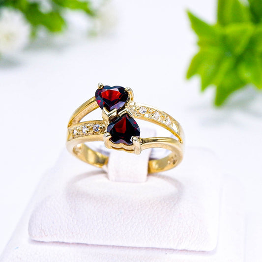 แหวนเงินแท้ 925 ฝังพลอย โกเมน (Garnet) + เซอร์คอน (Zircon)