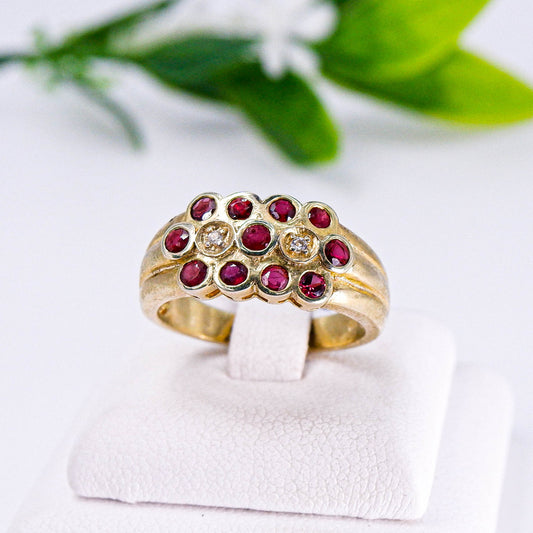แหวนเงินแท้ 925 ฝังพลอย แทนซาเนียรูบี้ (Tanzania Ruby) + เซอร์คอน (Zircon)
