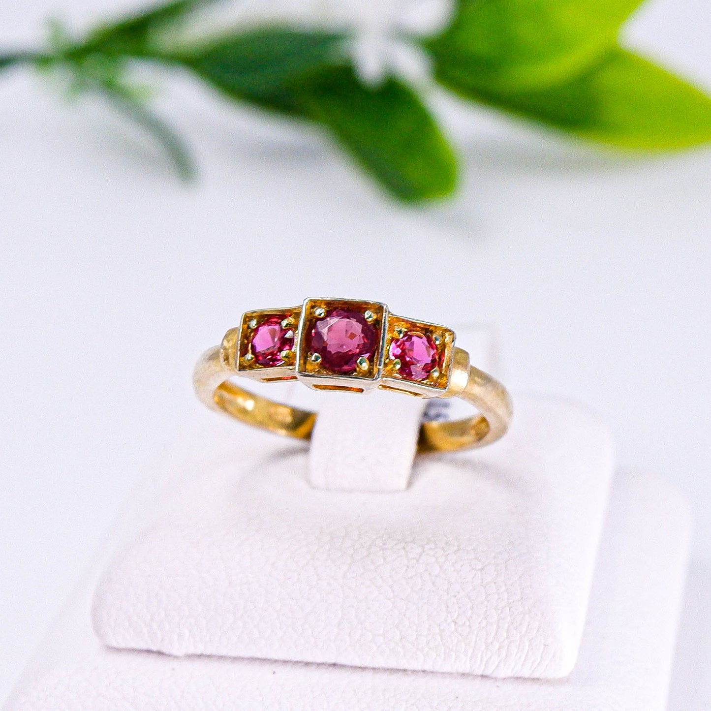 แหวนเงินแท้ 925 ฝังพลอย สปิเนล (Spinel)