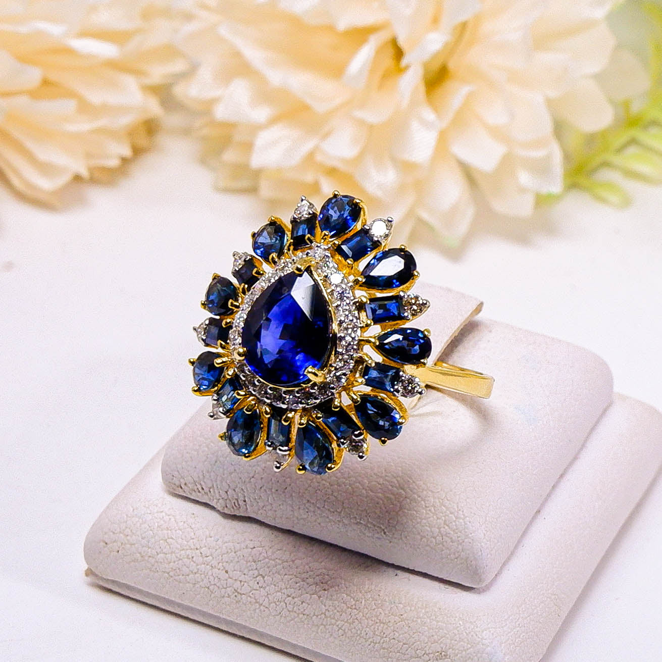 แหวนทอง9K ฝังพลอยไพลิน(Blue Sapphire) + เพชร(Diamond)