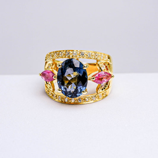 แหวนเงินแท้ 925 ฝังพลอย ลอนดอนบลู (London Blue) + ทับทิมไทย (Siam Ruby) + เซอร์คอน (Zircon)