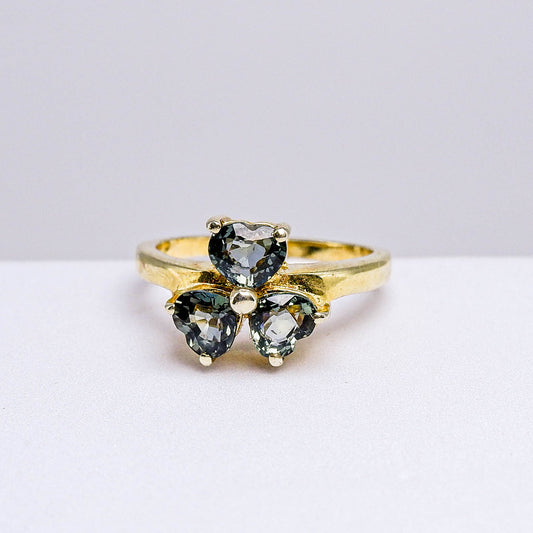 แหวนเงินแท้ 925 ฝังพลอย เขียวส่อง (green Sapphire)
