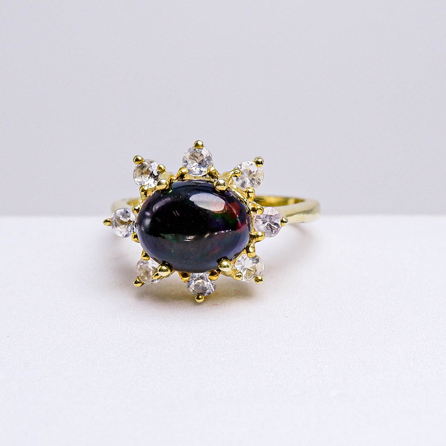 แหวนเงินแท้ 925 ฝังพลอย แบล็คโอปอล (Black Opal) + เซอร์คอน (Zircon)