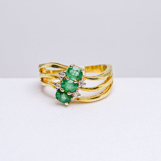 แหวนเงินแท้ 925 ฝังพลอย มรกต (Emerald cut) + เซอร์คอน (Zircon)