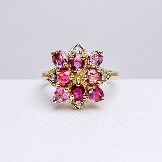 แหวนเงินแท้ 925 ฝังพลอย ทับทิมไทย (Siam Ruby) + เซอร์คอน (Zircon)
