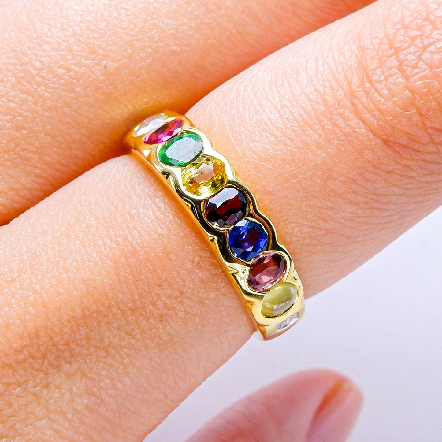 แหวนทอง9K ฝังพลอยนพเก้า (Nine Gems) + เพชร (diamond)