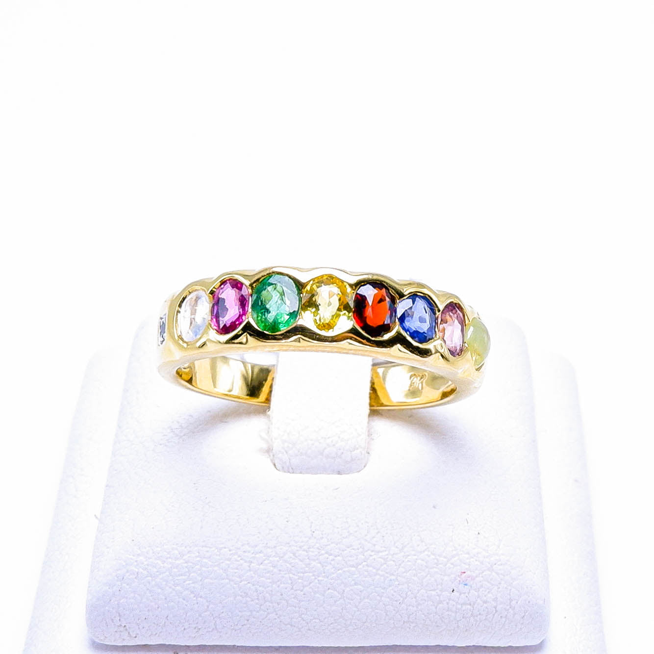 แหวนทอง9K ฝังพลอยนพเก้า (Nine Gems) + เพชร (diamond)