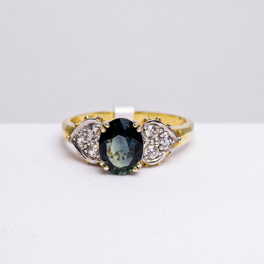 แหวนเงินแท้ 925 ฝังพลอย เขียวส่อง (green Sapphire) + เซอร์คอน (Zircon)