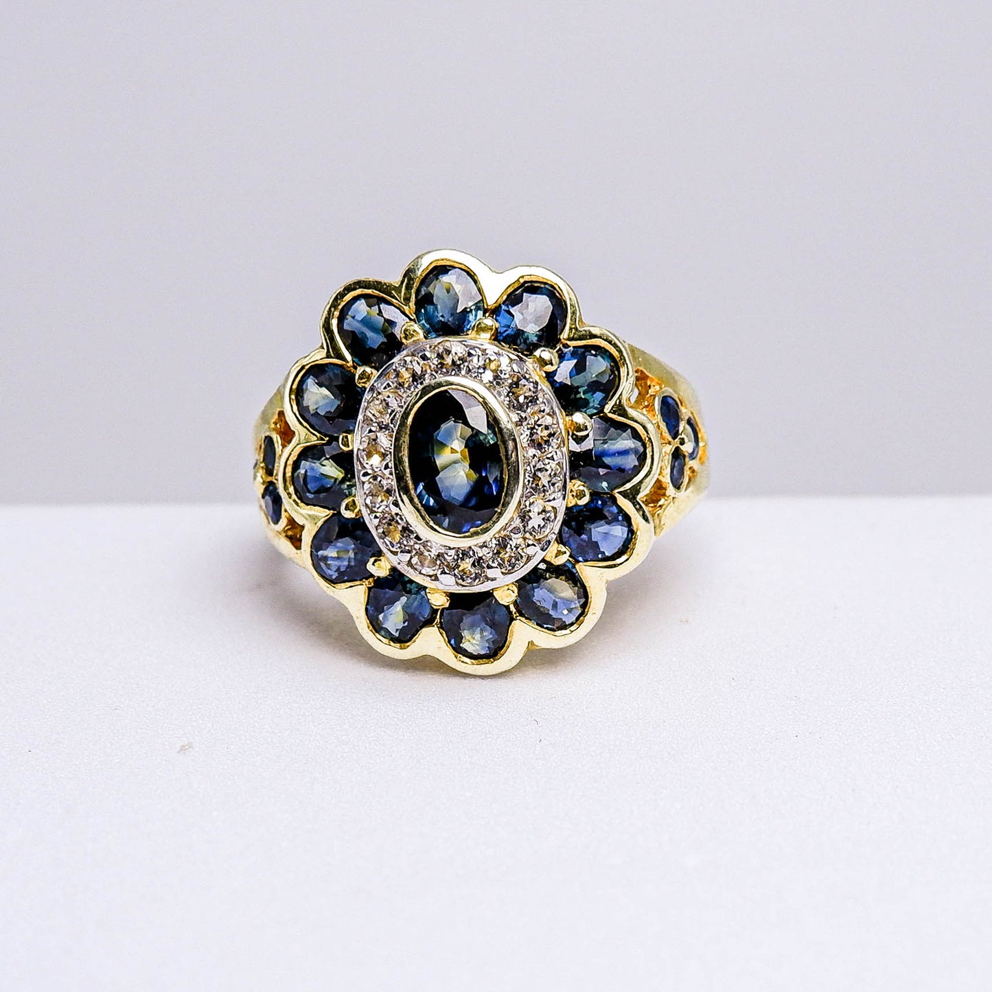 แหวนเงินแท้ 925 ฝังพลอย ไพลิน (Blue Sapphire) + ไวท์โทพาส (whitetopaz)