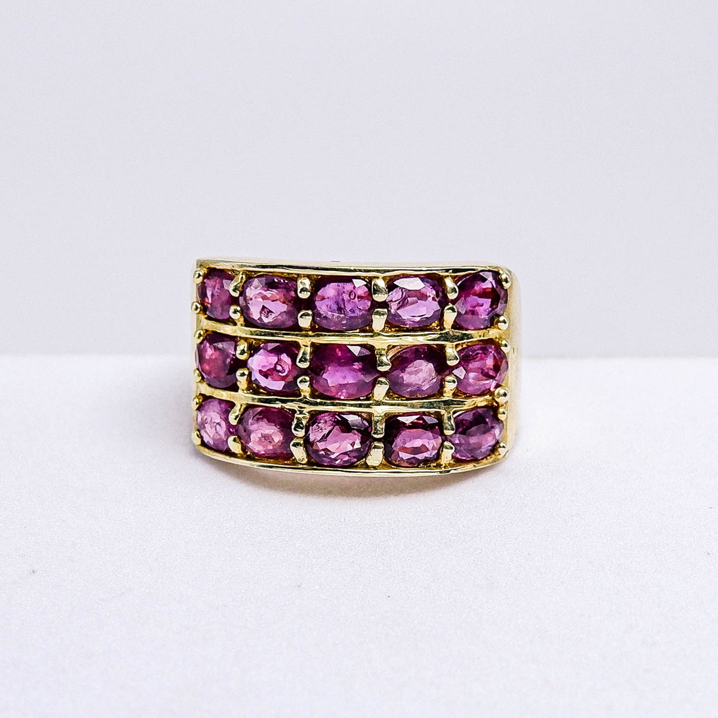แหวนเงินแท้ 925 ฝังพลอย ทับทิมไทย (Siam Ruby)