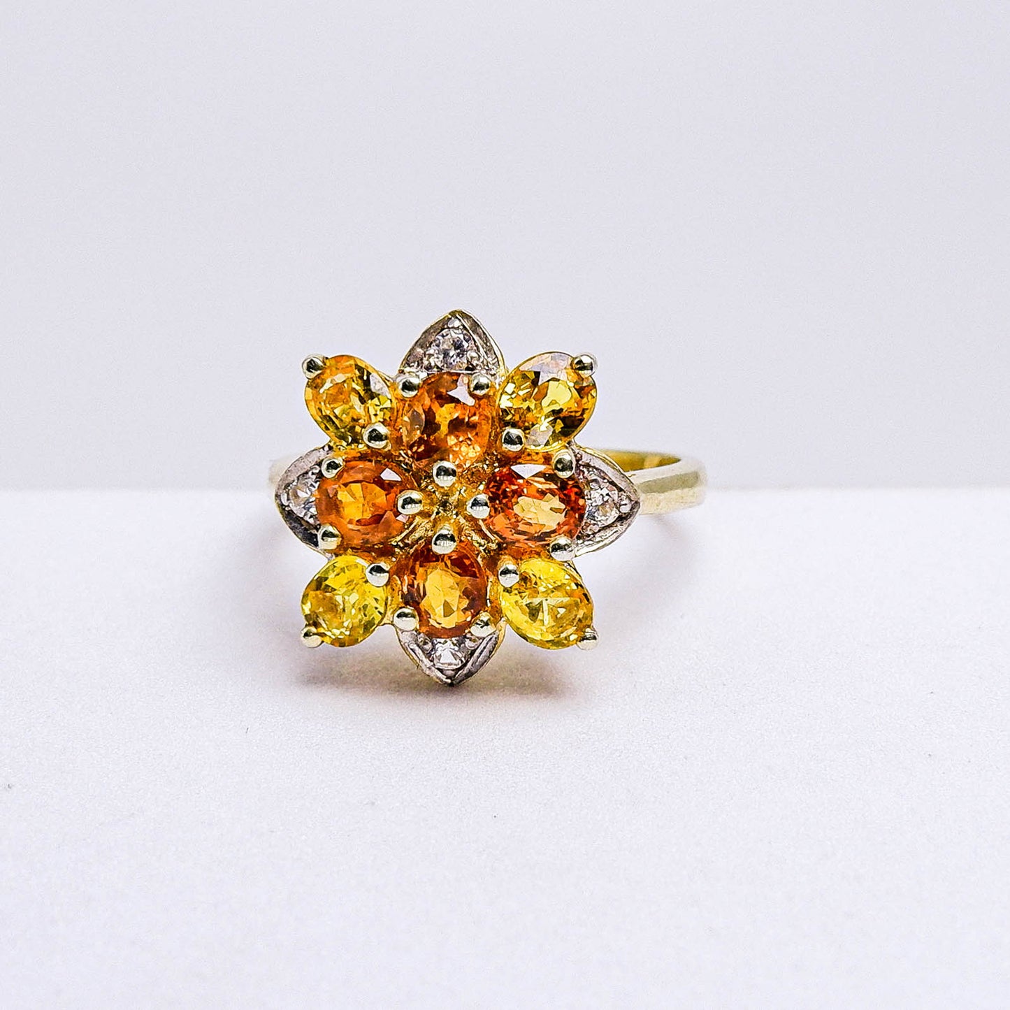 แหวนเงินแท้ 925 ฝังพลอย บุษราคัมบางกะจะ (Yellow Sapphire) + เซอร์คอน (Zircon)