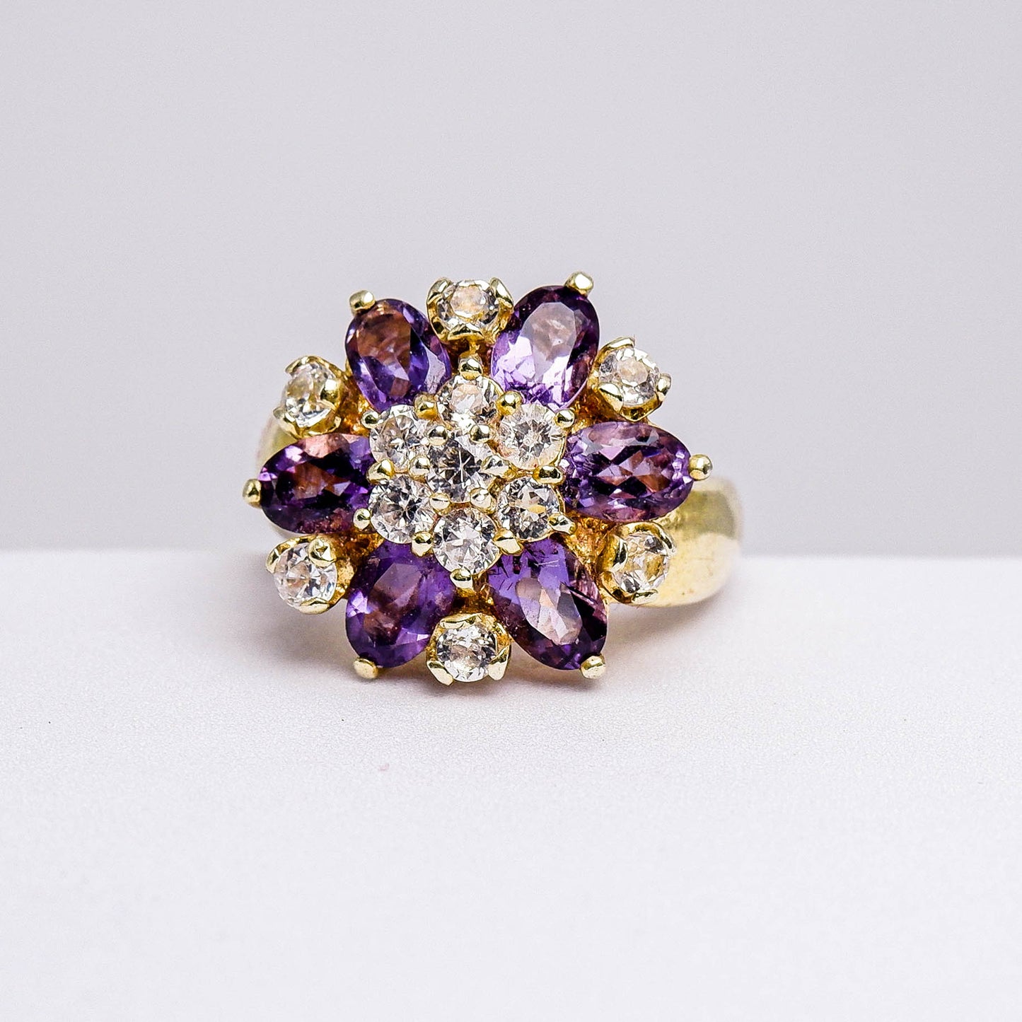 แหวนเงินแท้ 925 ฝังพลอย อเมทิสต์ (Amethyst) + ไวท์โทพาส (whitetopaz)