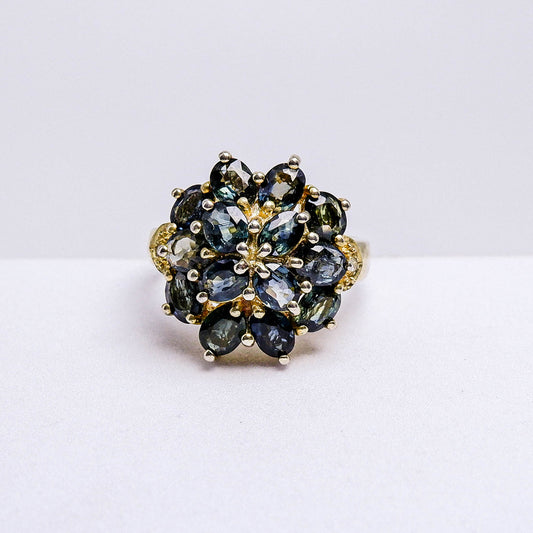 แหวนเงินแท้ 925 ฝังพลอย เขียวส่อง (green Sapphire) + เซอร์คอน (Zircon)