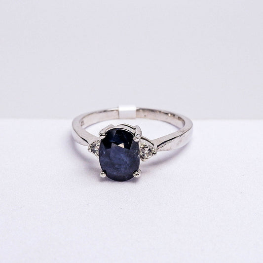 แหวนเงินแท้ 925 ฝังพลอย ไพลิน (Blue Sapphire) + เซอร์คอน (Zircon)
