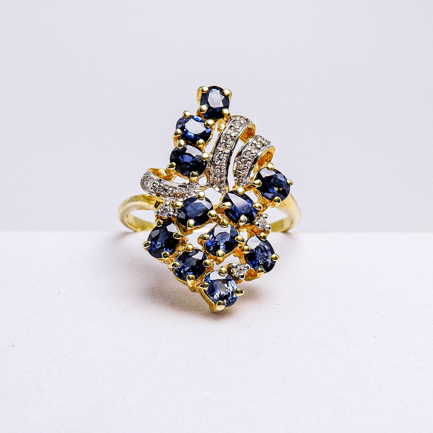 แหวนเงินแท้ 925 ฝังพลอย ไพลิน (Blue Sapphire) + เซอร์คอน (Zircon)