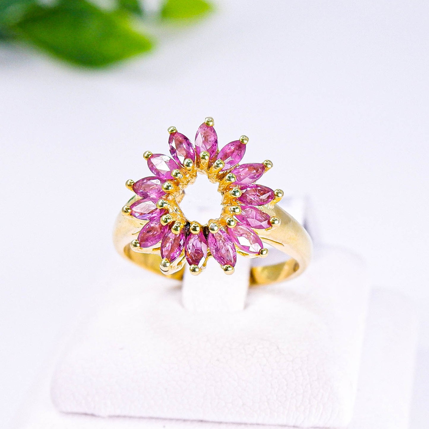 แหวนเงินแท้ 925 ฝังพลอย ทับทิมไทย (Siam Ruby)