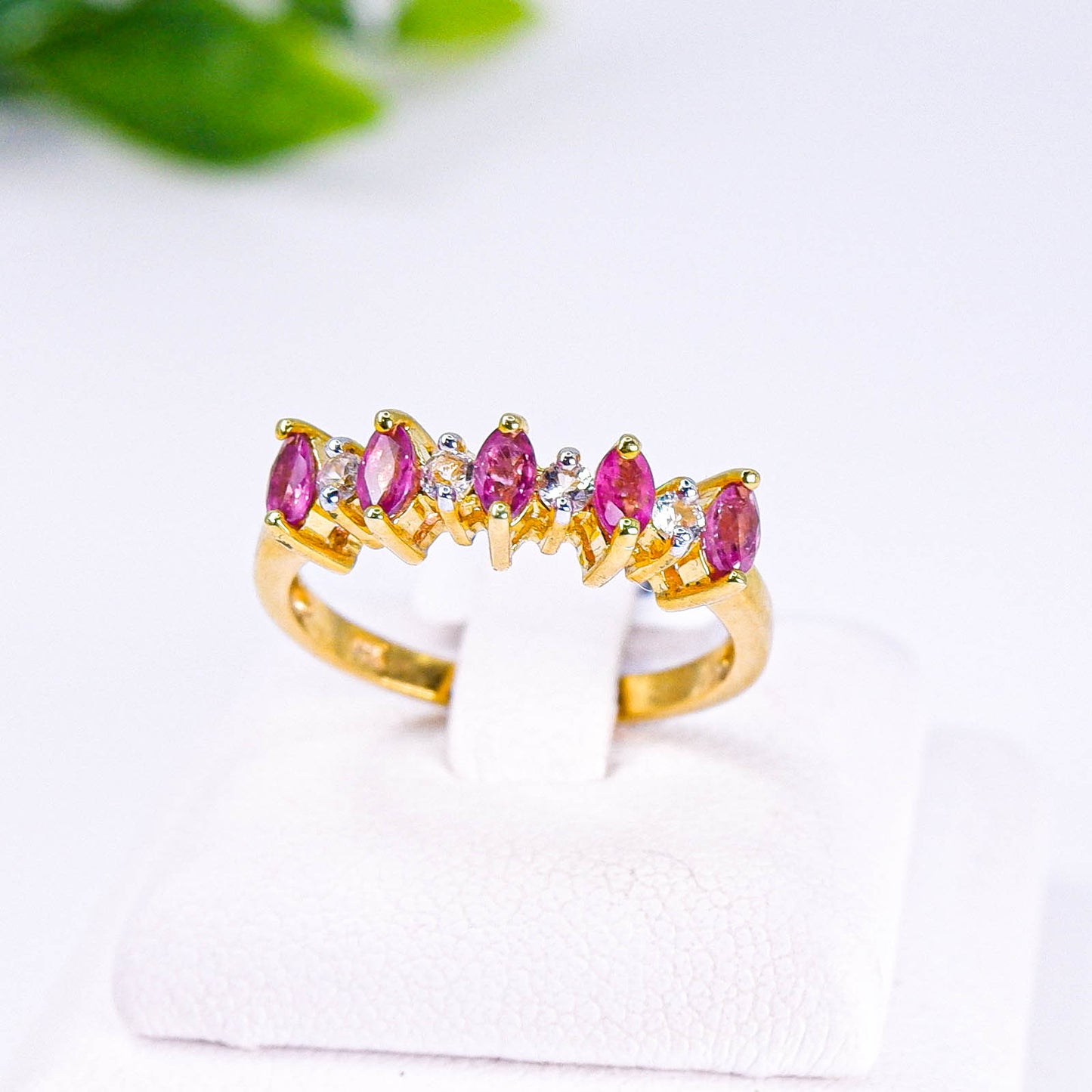 แหวนเงินแท้ 925 ฝังพลอย ทับทิมไทย (Siam Ruby) + ไวท์โทพาส (whitetopaz)