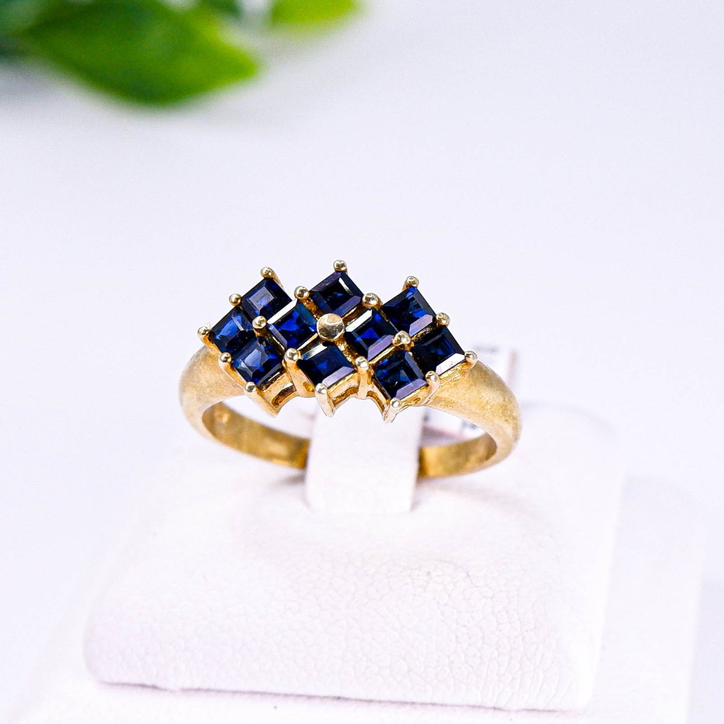แหวนเงินแท้ 925 ฝังพลอย ไพลิน (Blue Sapphire)