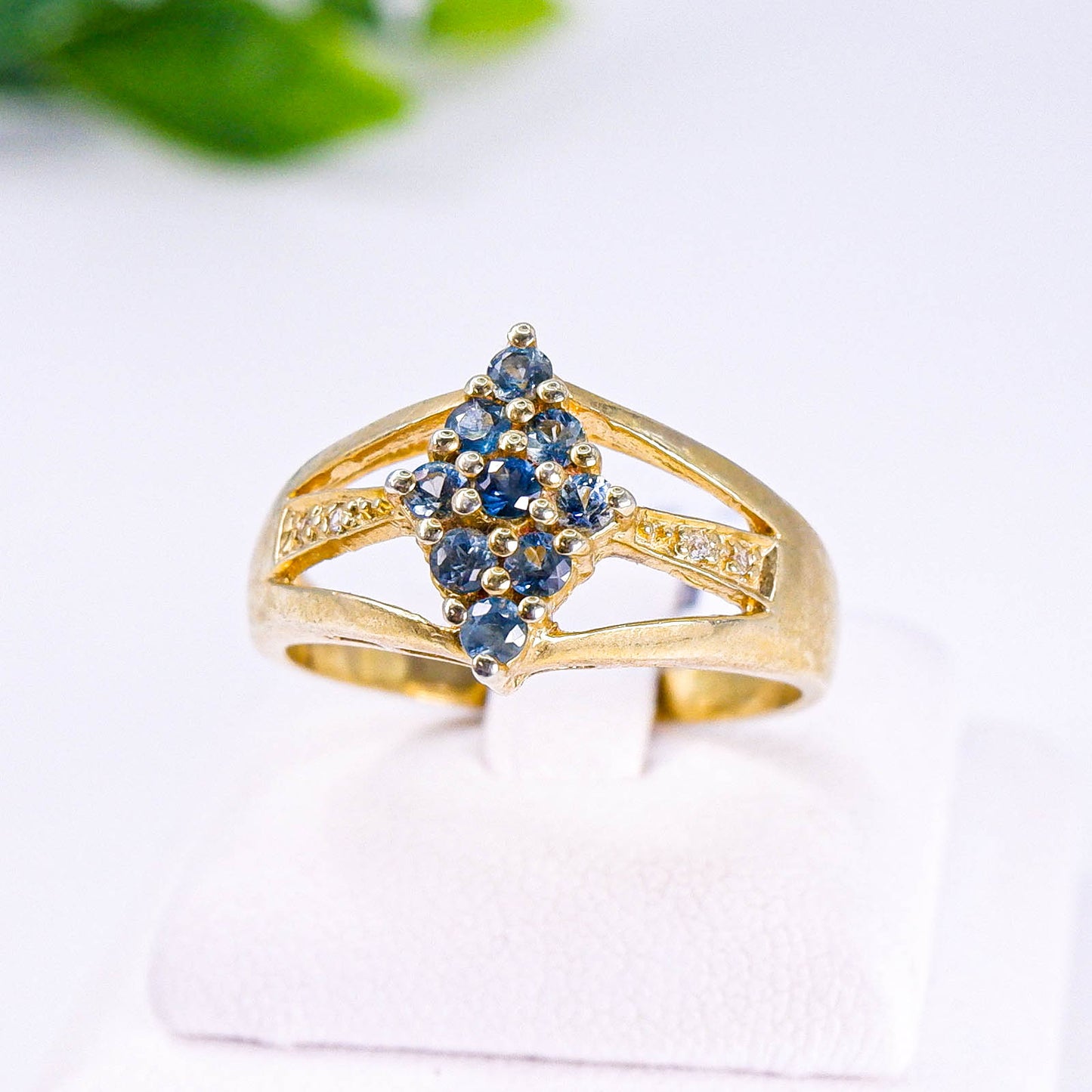 แหวนเงินแท้ 925 ฝังพลอย ไพลิน (Blue Sapphire) + ไวท์โทพาส (whitetopaz)