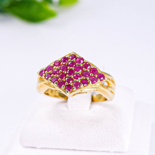 แหวนเงินแท้ 925 ฝังพลอย ทับทิมไทย (Siam Ruby)
