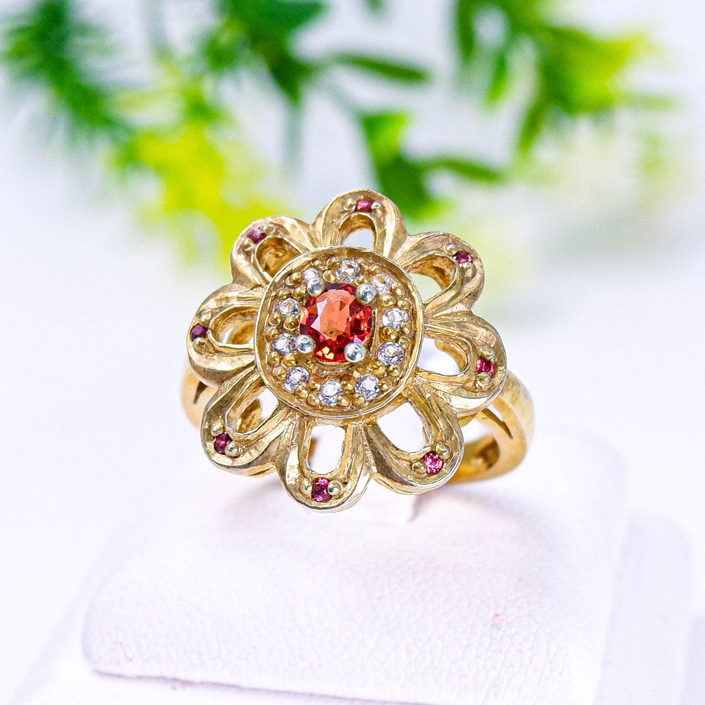 แหวนเงินแท้ 925 ฝังพลอย แทนซาเนียรูบี้ (Tanzania Ruby) + โทพาส (Topaz)