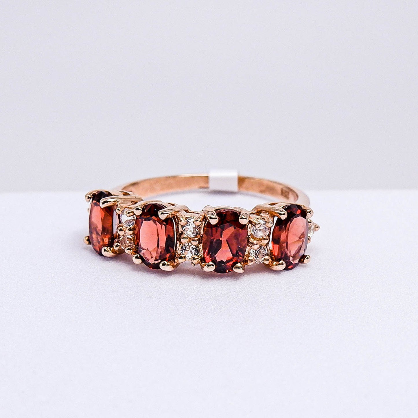 แหวนเงินแท้ 925 ฝังพลอย โกเมน (Garnet) +  เซอร์คอน (Zircon)