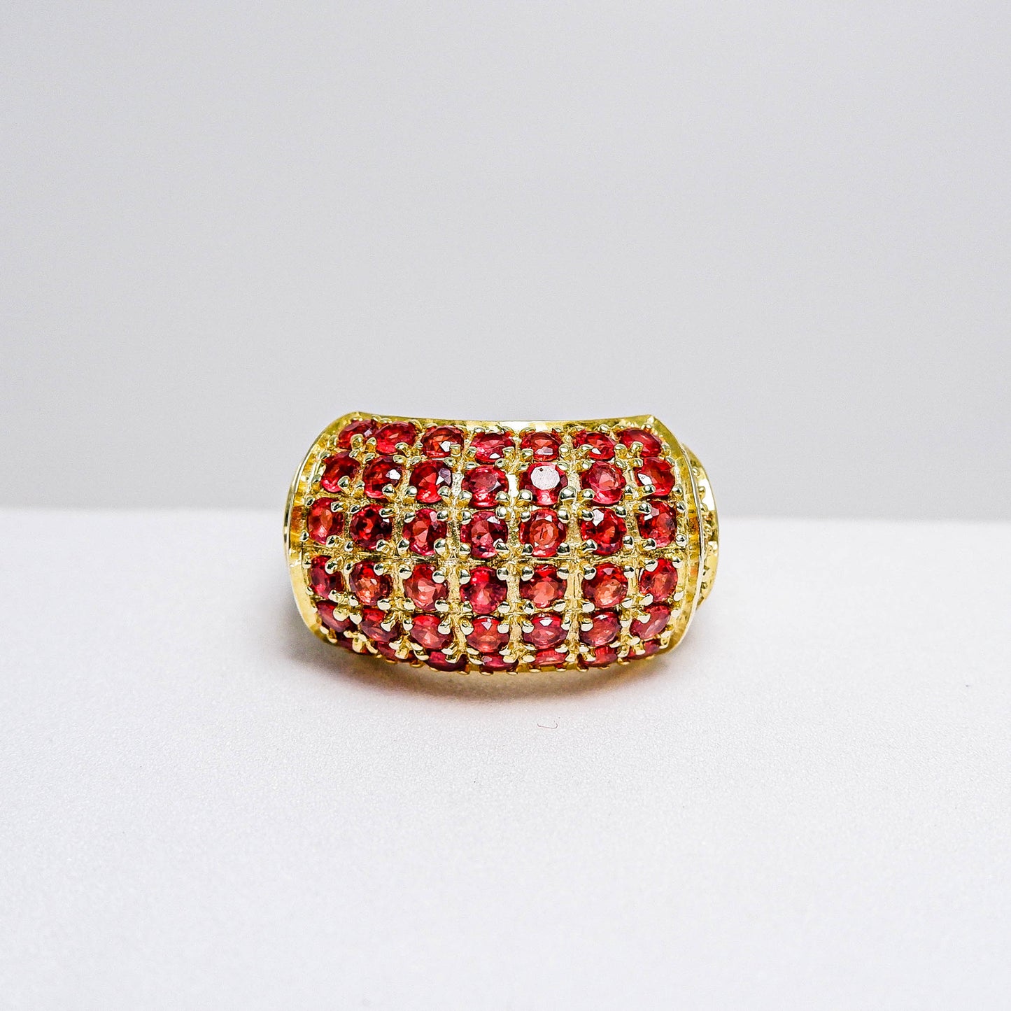 แหวนเงินแท้ 925 ฝังพลอย เรดแซฟไฟร์ (Red Sapphire) + ไวท์โทพาส (whitetopaz)