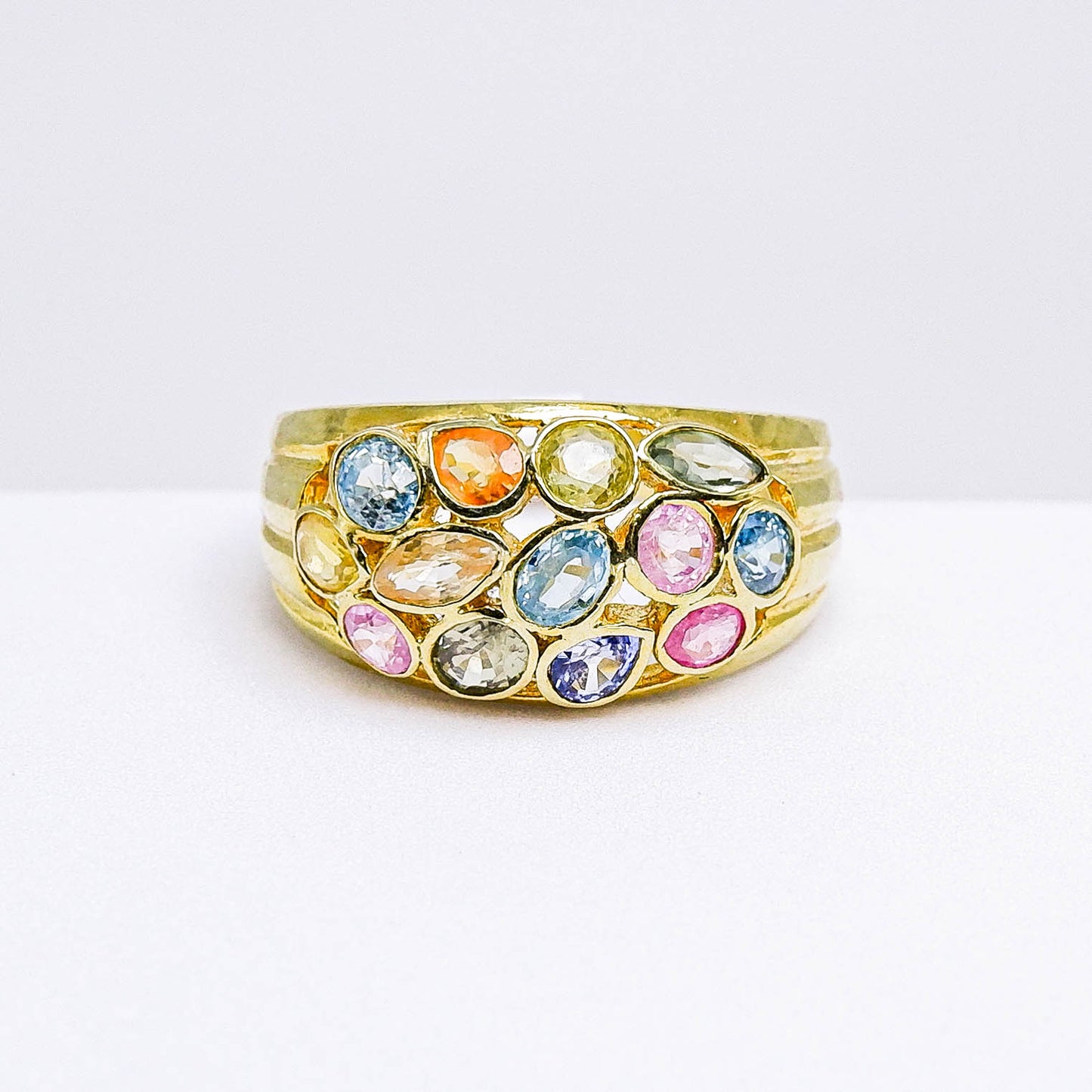 แหวนเงินแท้ 925 ฝังพลอย เพทายฟ้า (Blue Zircon) + แซฟไฟร์ (Sapphire)