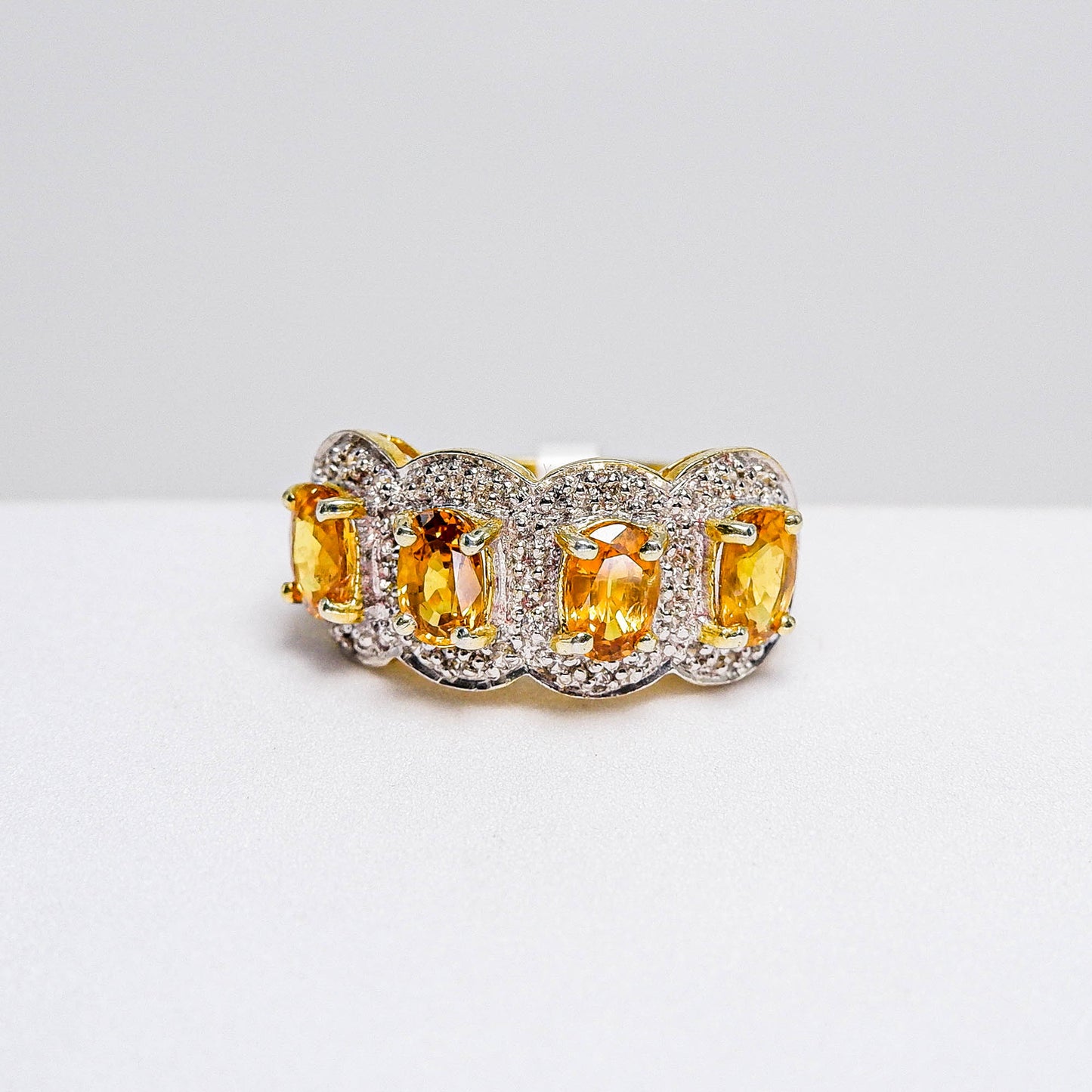 แหวนเงินแท้ 925 ฝังพลอย บุษราคัมบางกะจะ (Yellow Sapphire) + เซอร์คอน (Zircon)
