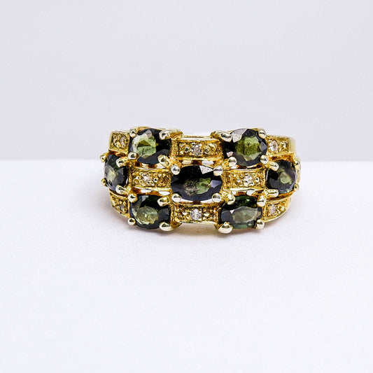แหวนเงินแท้ 925 ฝังพลอย เขียวส่อง (green Sapphire) + เซอร์คอน (Zircon)