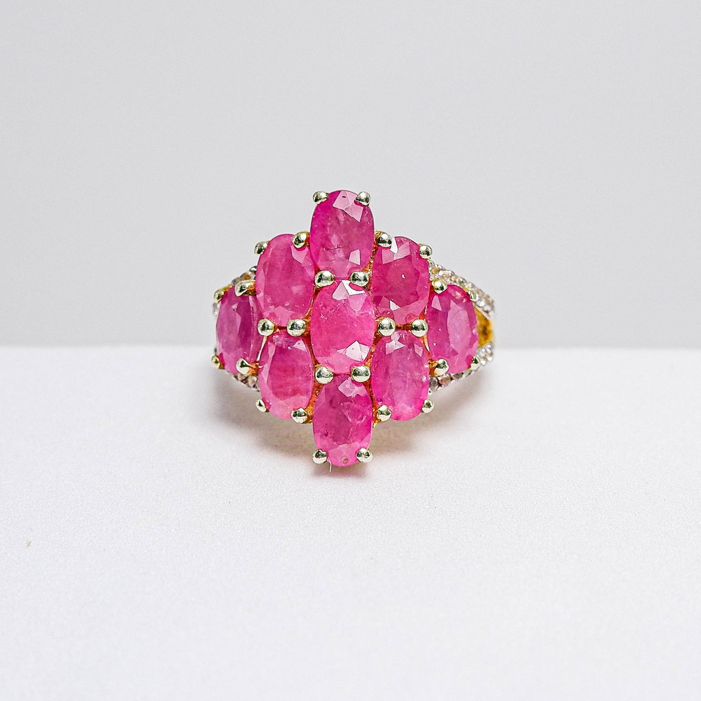 แหวนเงินแท้ 925 ฝังพลอย ทับทิมมาดา (Madagascar Ruby)+ไวท์โทพาส (whitetopaz)