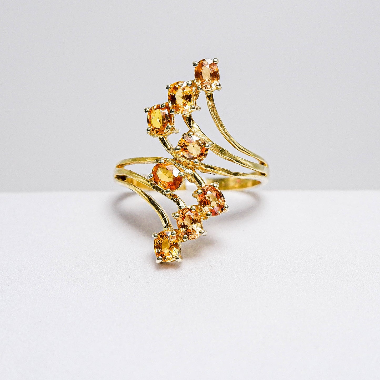 แหวนเงินแท้ 925 ฝังพลอย บุษราคัมบางกะจะ (Yellow Sapphire)