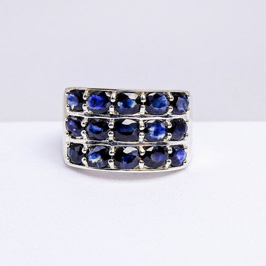 แหวนเงินแท้ 925 ฝังพลอย ไพลิน (Blue Sapphire)