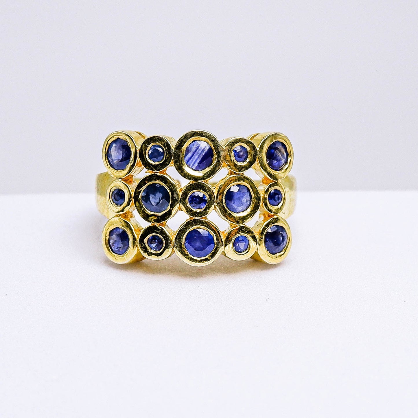 แหวนเงินแท้ 925 ฝังพลอย ไพลิน (Blue Sapphire)