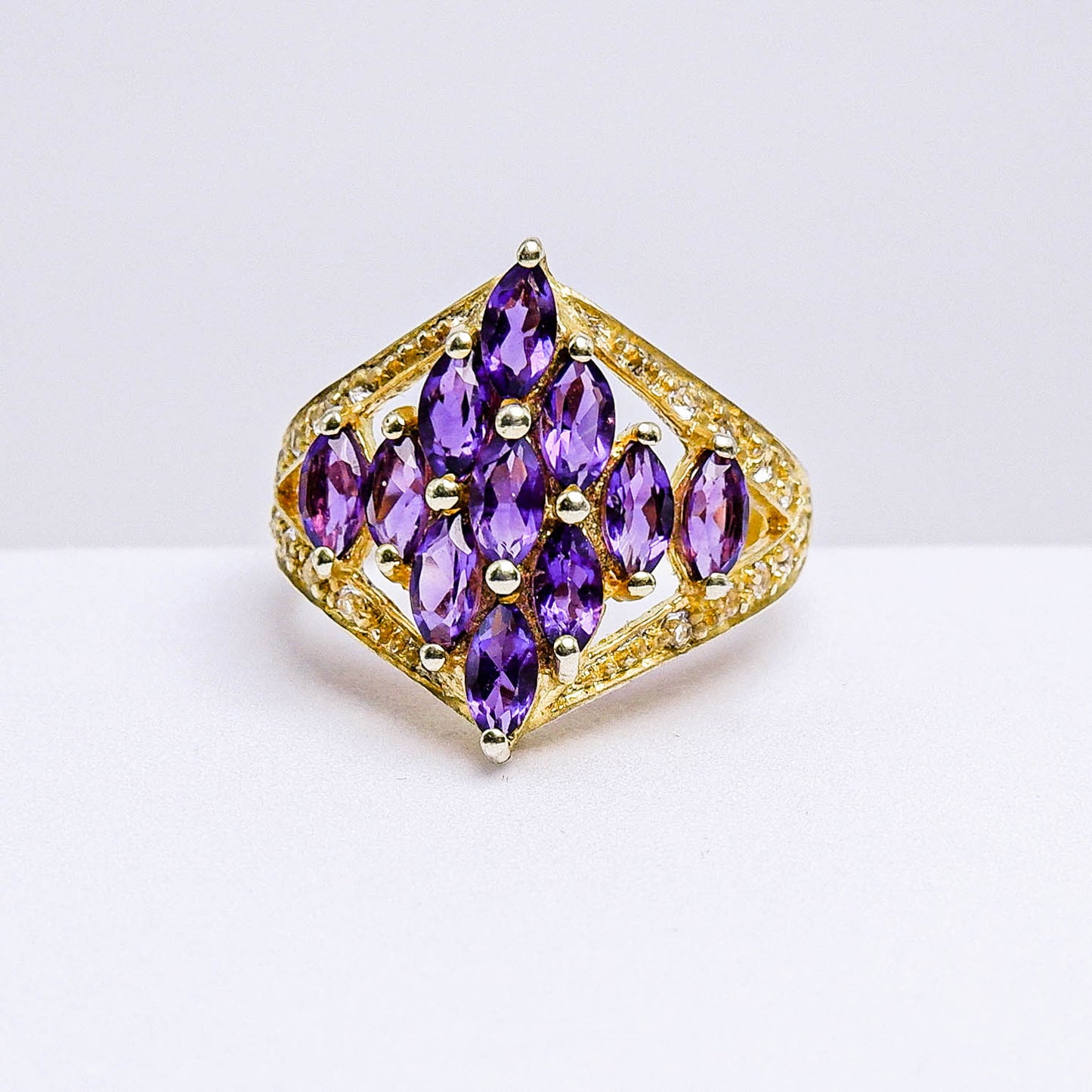 แหวนเงินแท้ 925 ฝังพลอย อเมทิสต์ (Amethyst) + ไวท์โทพาส (whitetopaz)