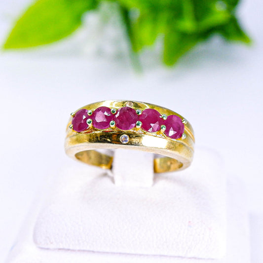 แหวนเงินแท้ 925 ฝังพลอย ทับทิมมาดาเผาเก่า (Madagascar Ruby) + ไวท์โทพาส (whitetopaz)
