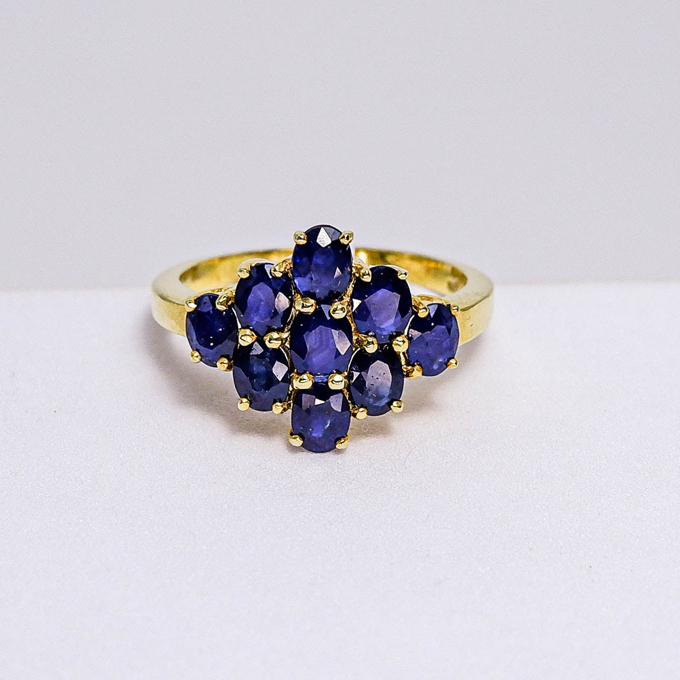 แหวนเงินแท้ 925 ฝังพลอย ไพลิน (Blue Sapphire)