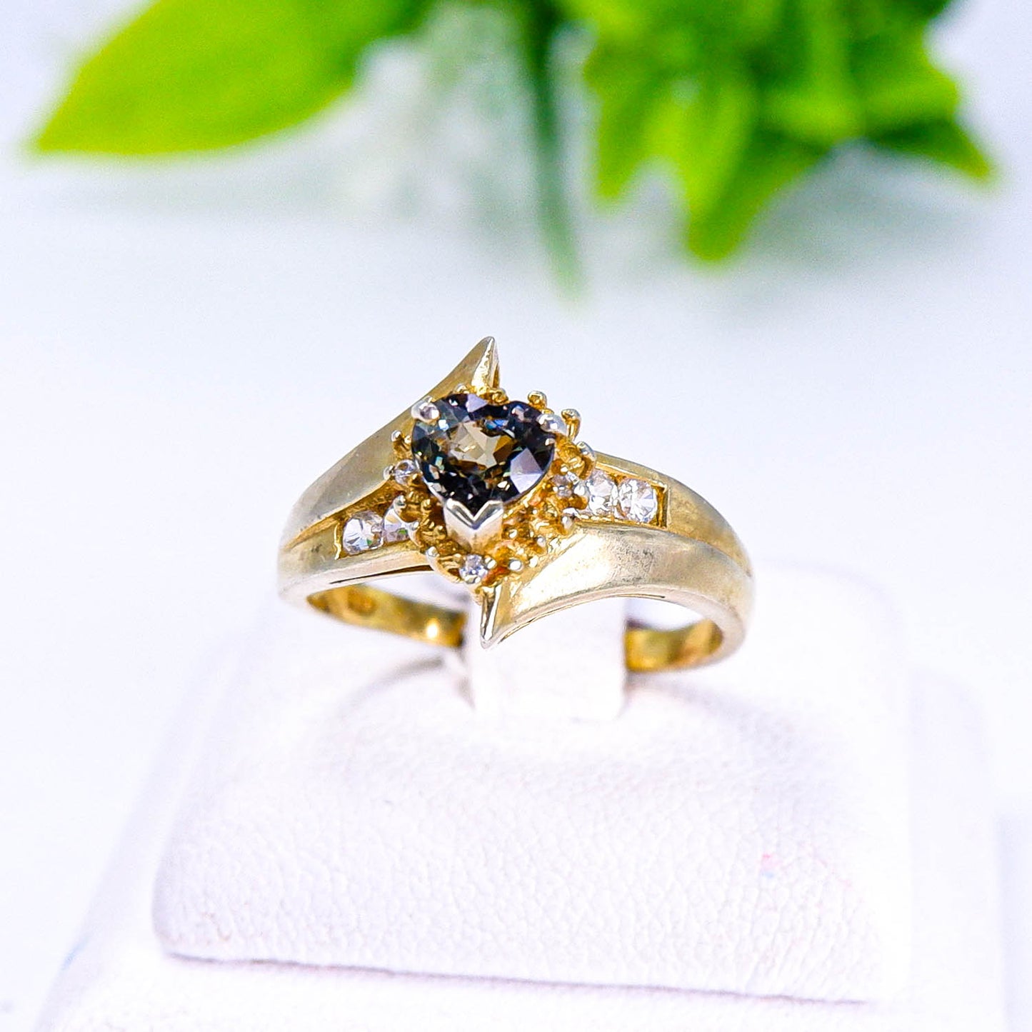 แหวนเงินแท้ 925 ฝังพลอย แซฟไฟร์แทนซาเนีย (Tanzania Sapphire) + เซอร์คอน (Zircon)