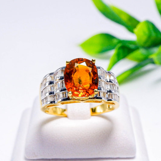 แหวนทอง9K ฝังพลอยบุษราคัม (Yellow Sapphire) + เพชร (Diamond)
