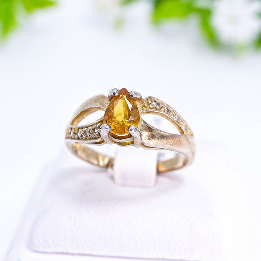 แหวนเงินแท้ 925 ฝังพลอย บุษราคัม (Yellow Sapphire) + เซอร์คอน (Zircon)