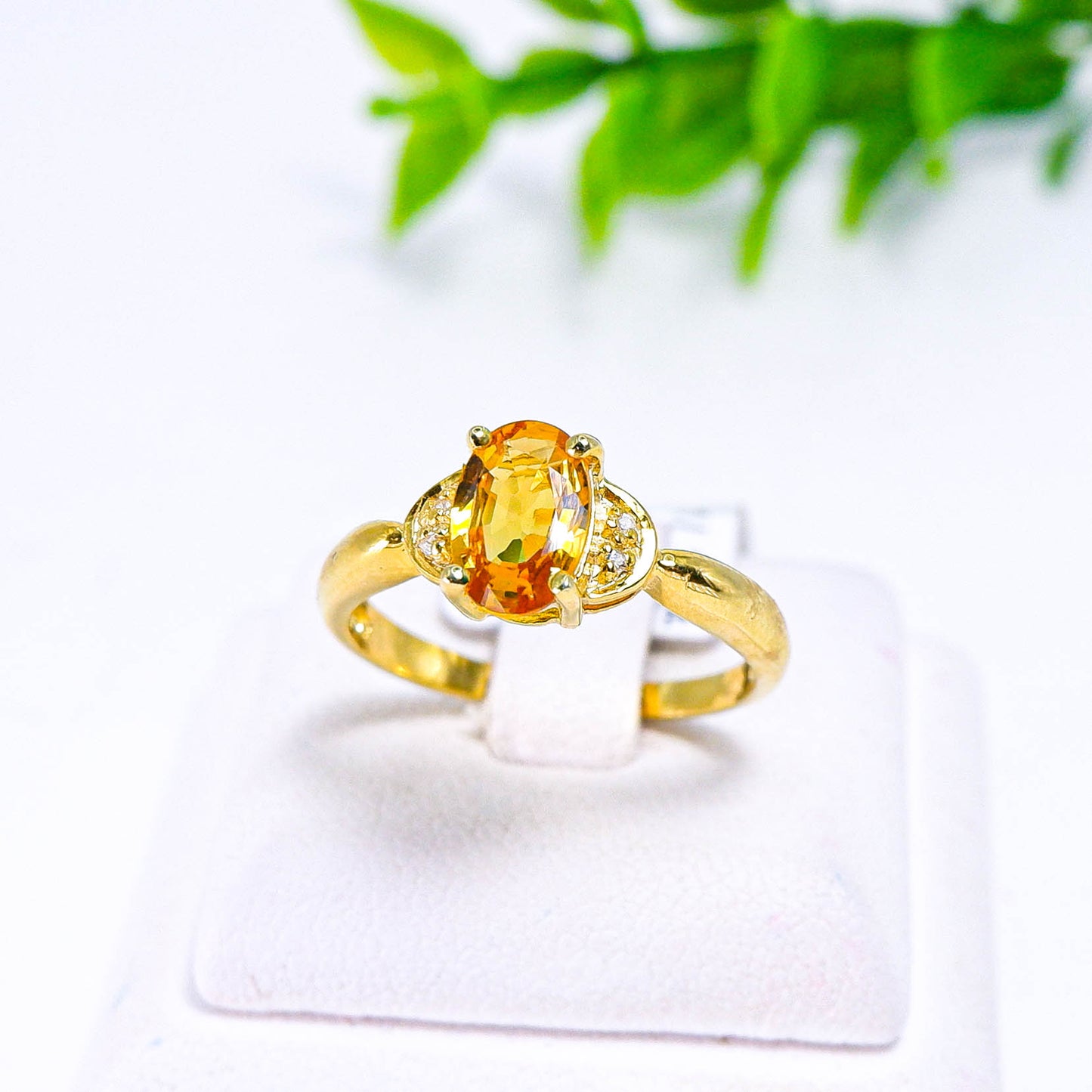 แหวนเงินแท้ 925 ฝังพลอย บุษราคัม (Yellow Sapphire) + เซอร์คอน (Zircon)
