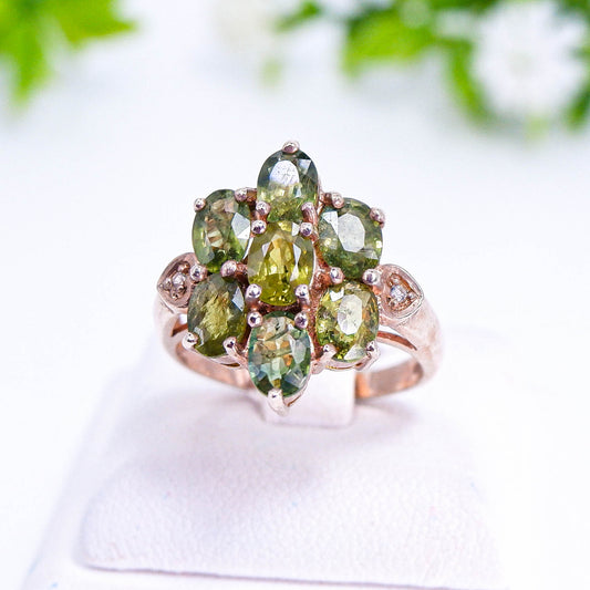 แหวนเงินแท้ 925 ฝังพลอย เขียวส่อง (green Sapphire) + ไวท์โทพาส (whitetopaz)
