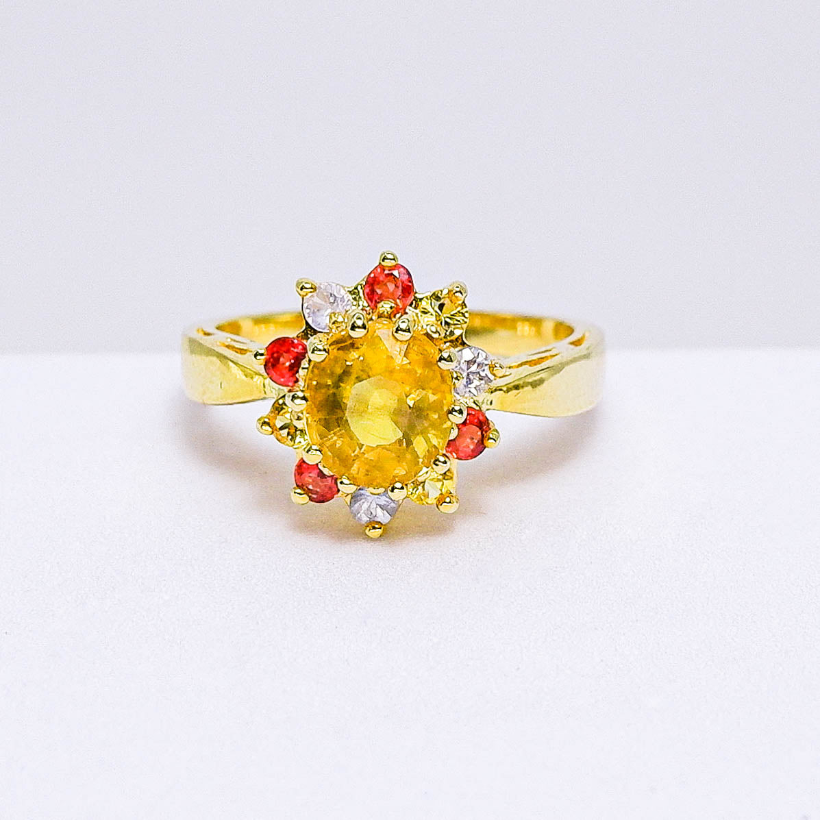 แหวนเงินแท้ 925 ฝังพลอย บุษราคัม (Yellow Sapphire) + แฟนซีแซฟไฟร์ (Fancy Sapphire)